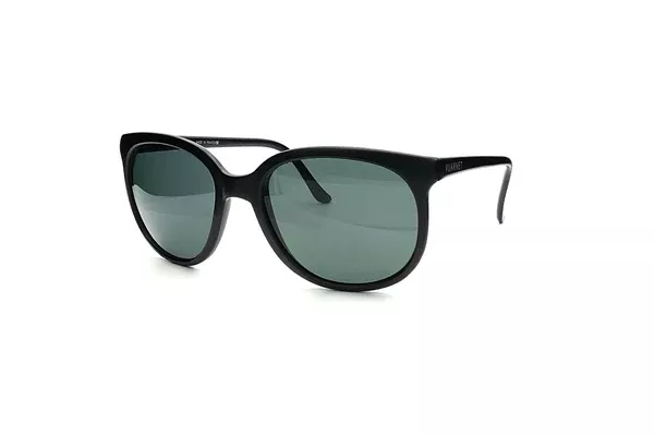 Vuarnet – Legend 02 (Matte Black | Pure Grey)