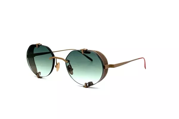 Vysen – Uttar (Champagne Rose Gold Matte Titanium | Green Gradient)
